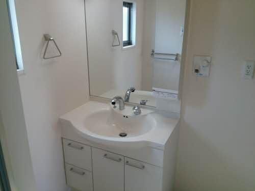 �y���ʏ��z�@