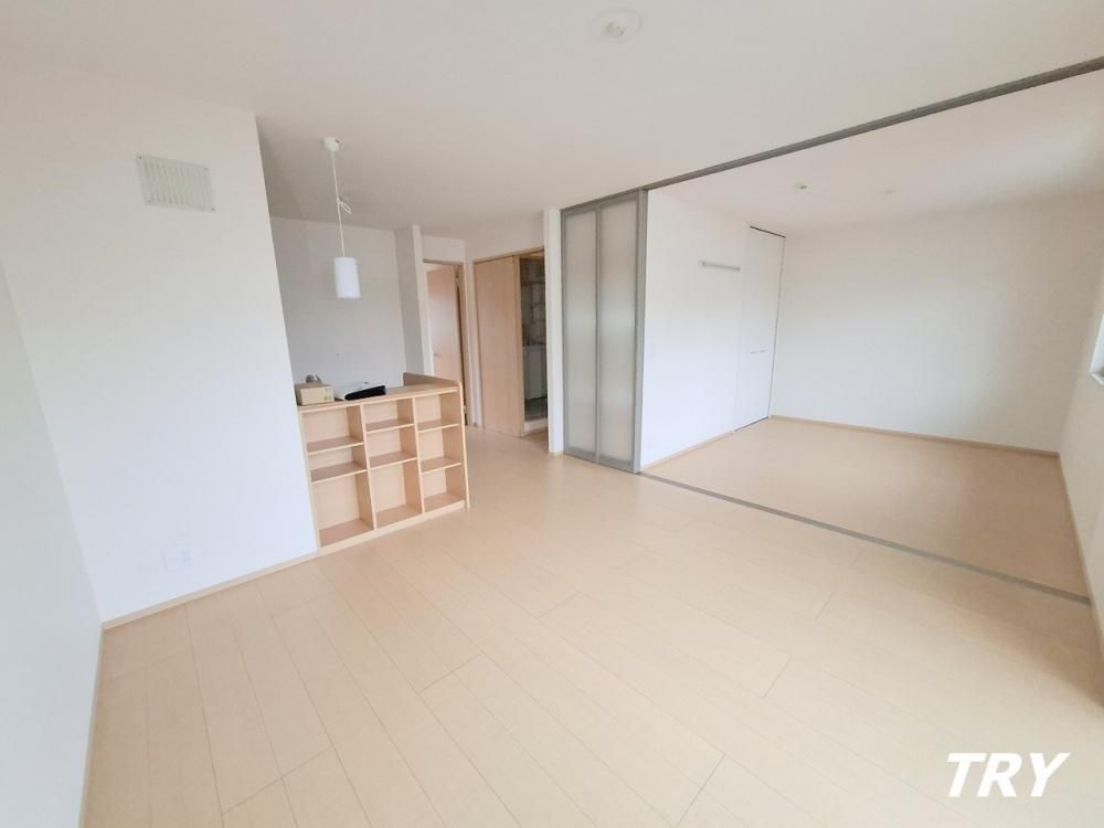 �y���ԁE���r���O�z�@