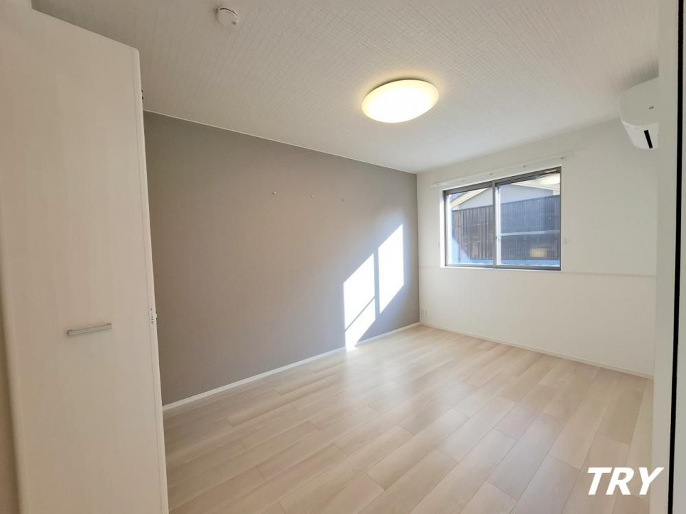 �y�Q���z�@