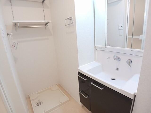 �y���ʏ��z�@