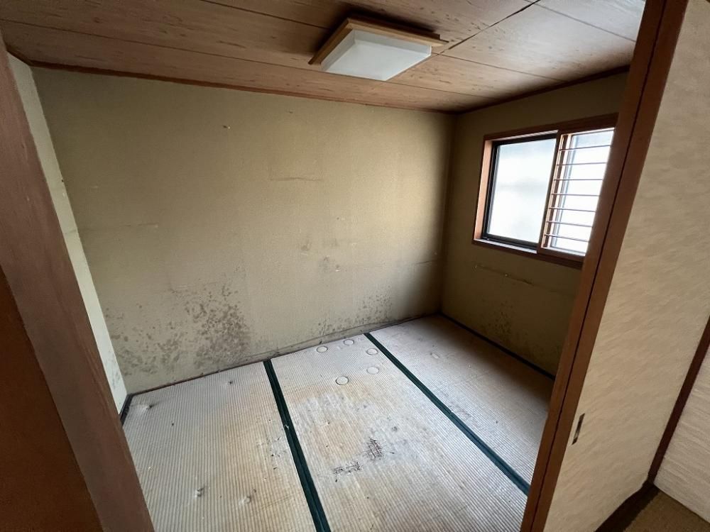 �y���ԁE���r���O�z�@