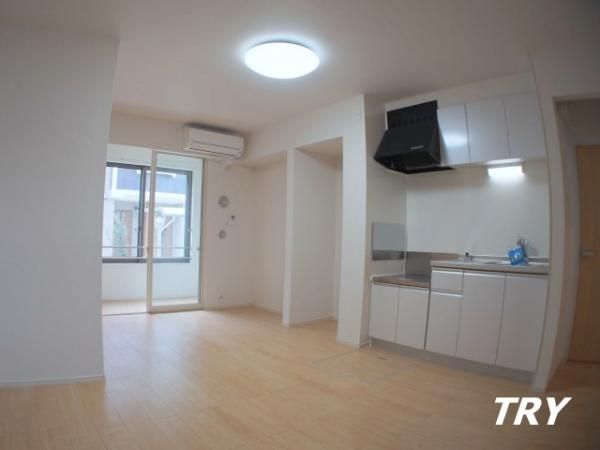 �y�����E���r���O�z�@���r���O�@10.2���@�G�A�R���t