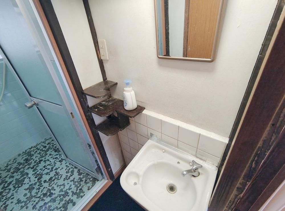 �y���ʏ��z�@