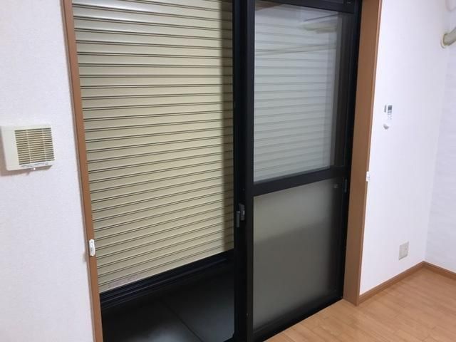 �y���̑��ݔ��z�@