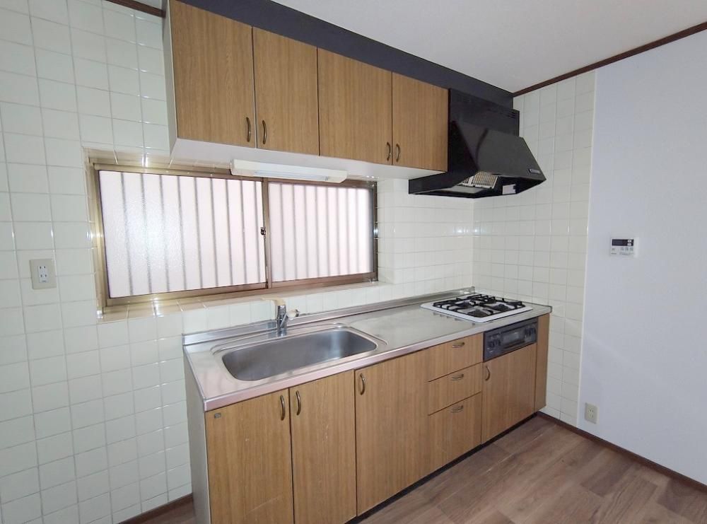 �y�L�b�`���z�@