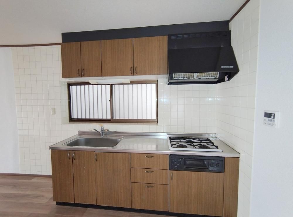 �y�L�b�`���z�@