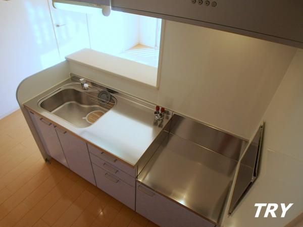 �y�L�b�`���z�@