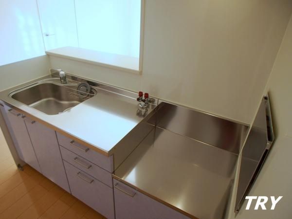 �y�L�b�`���z�@