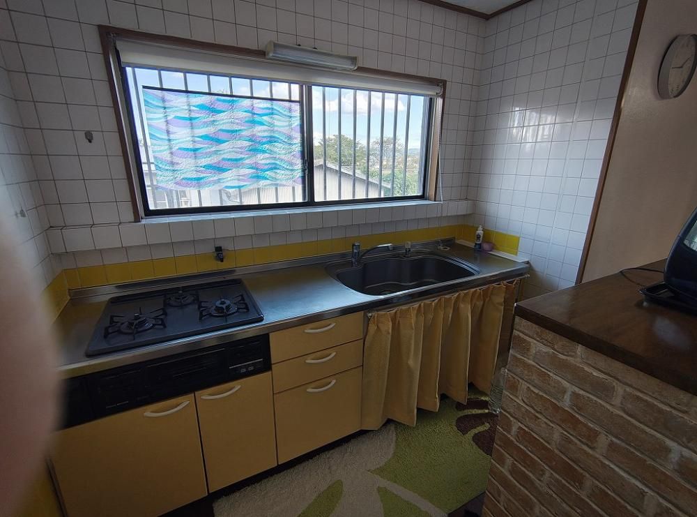 �y�L�b�`���z�@