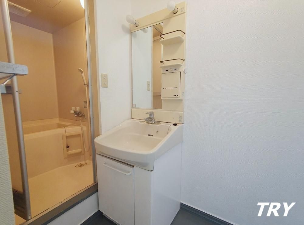 �y���ʏ��z�@