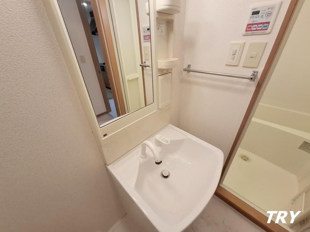 �y���ʏ��z�@