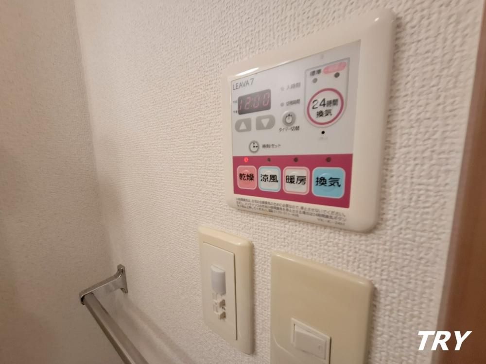 �y���ʏ��z�@