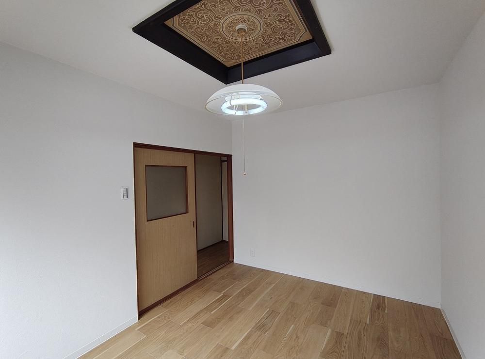 �y���̑������E�X�y�[�X�z�@