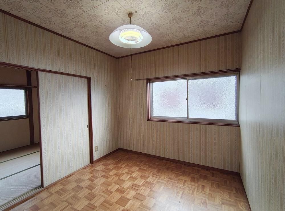 �y���̑������E�X�y�[�X�z�@