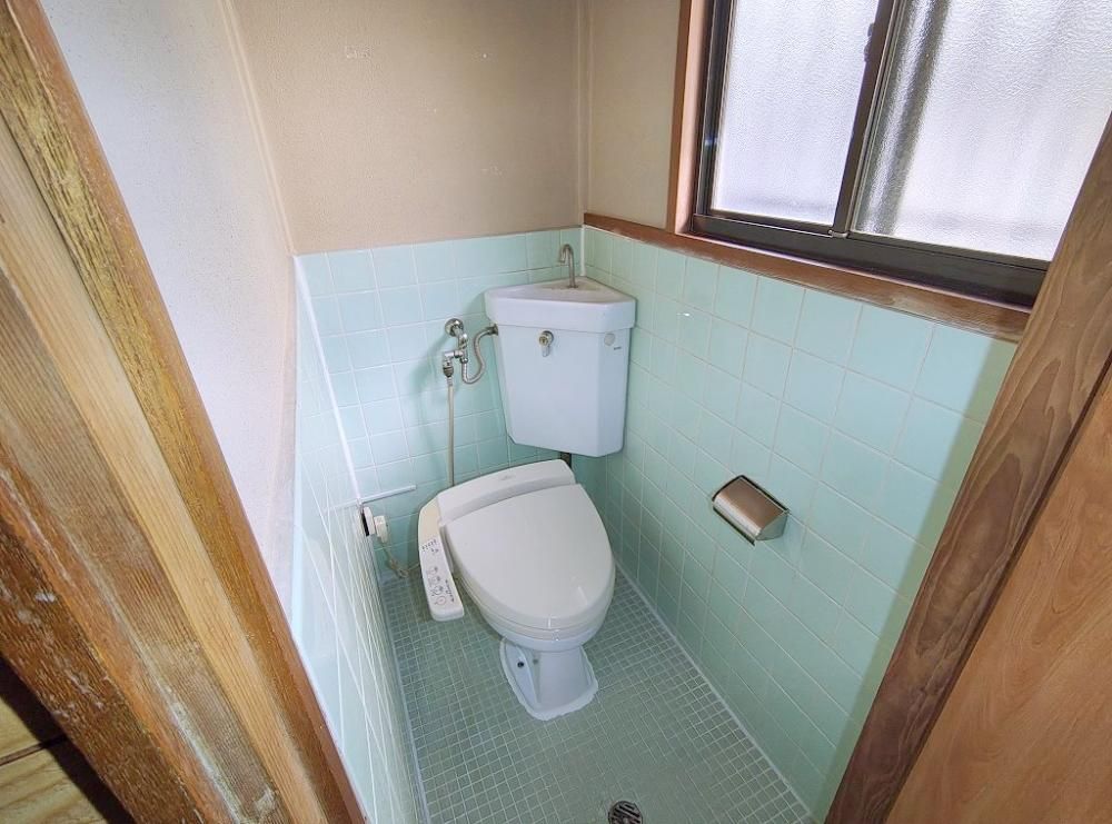 �y�g�C���z�@