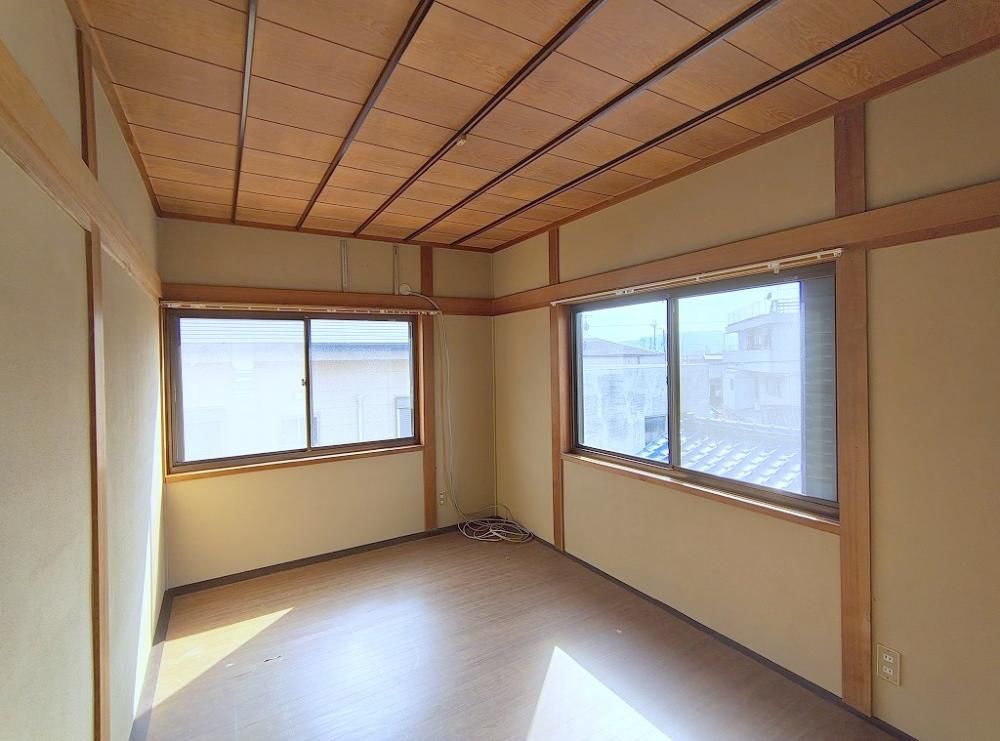 �y���̑������E�X�y�[�X�z�@