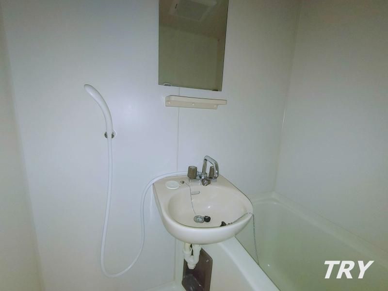 �y���ʏ��z�@