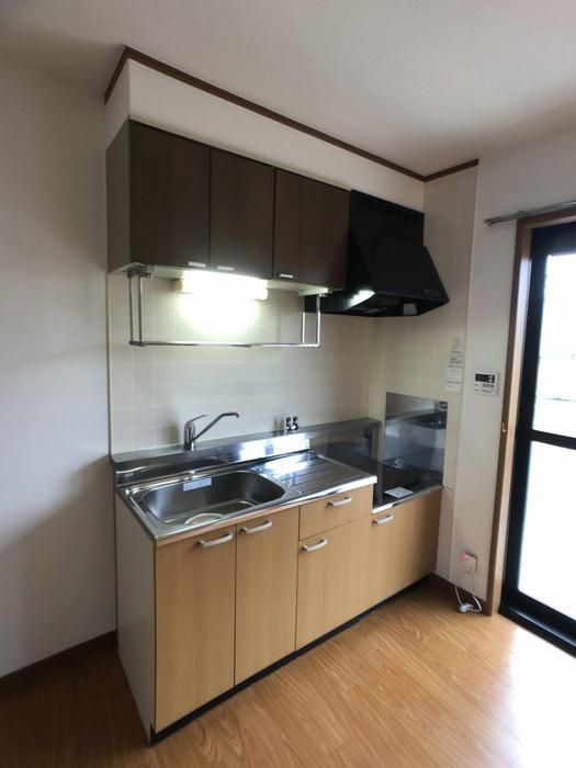 �y�L�b�`���z�@