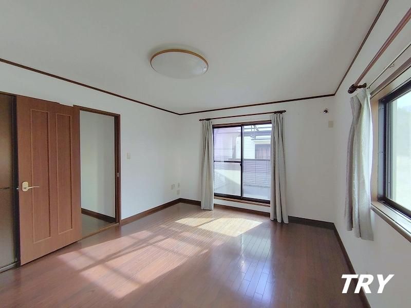 �y�Q���z�@