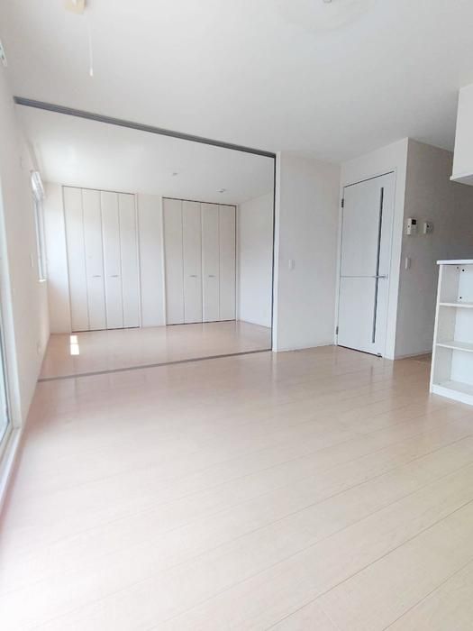 �y���ԁE���r���O�z�@