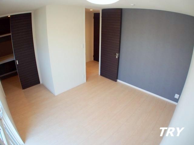 �y�Q���z�@