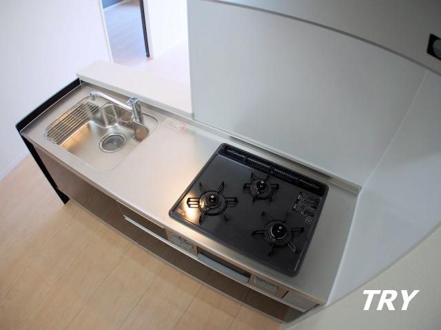 �y�L�b�`���z�@