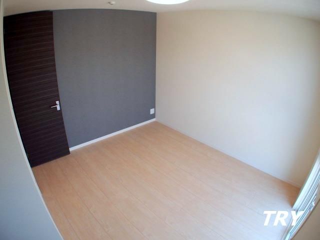 �y�Q���z�@