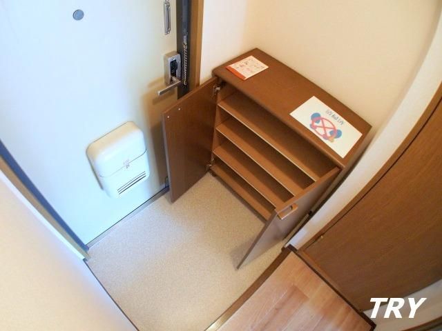 �y���[�z�@