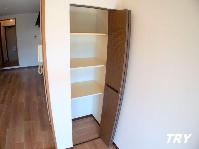 �y���[�z�@