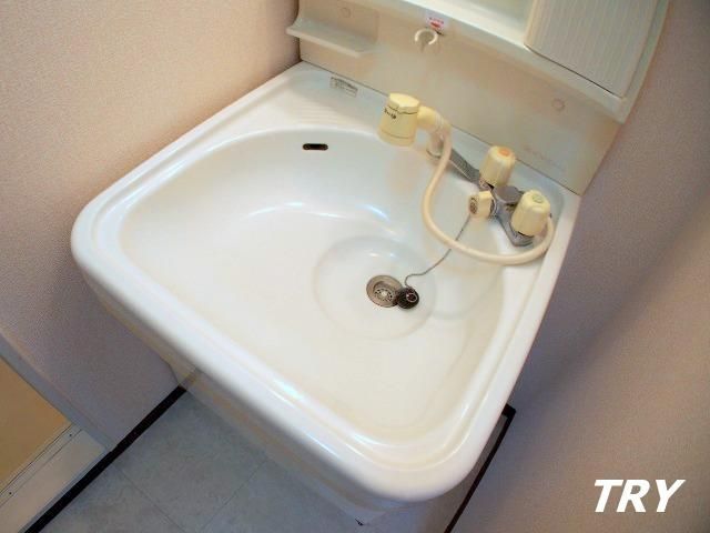 �y���ʏ��z�@