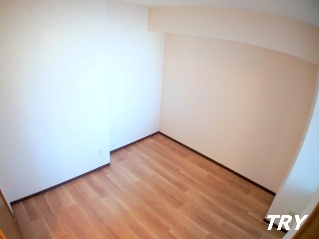 �y�Q���z�@