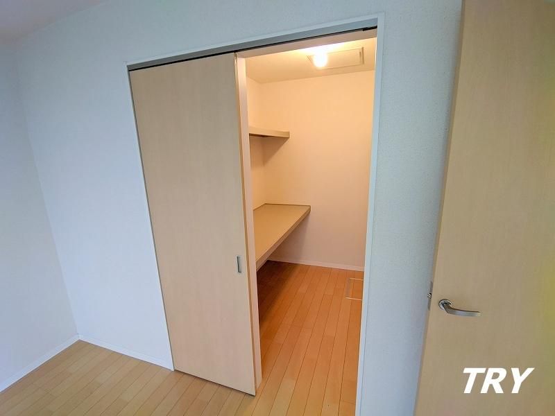 �y���[�z�@