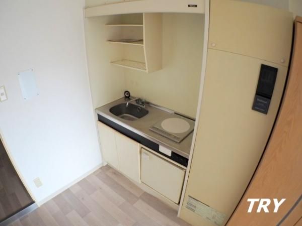 �y�L�b�`���z�@