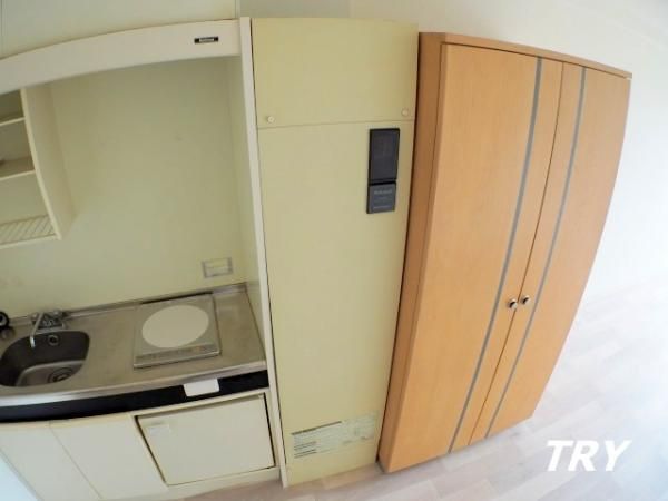 �y���̑��ݔ��z�@