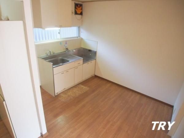 �y���ԁE���r���O�z�@