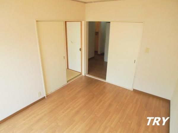 �y�Q���z�@