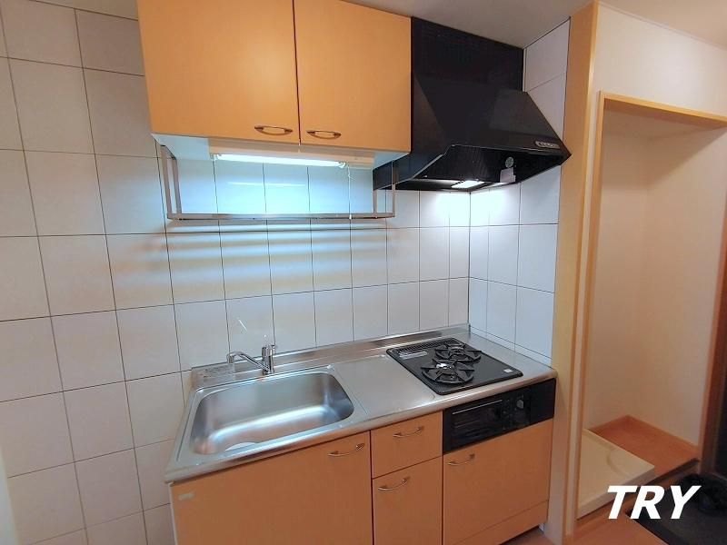 �y�L�b�`���z�@