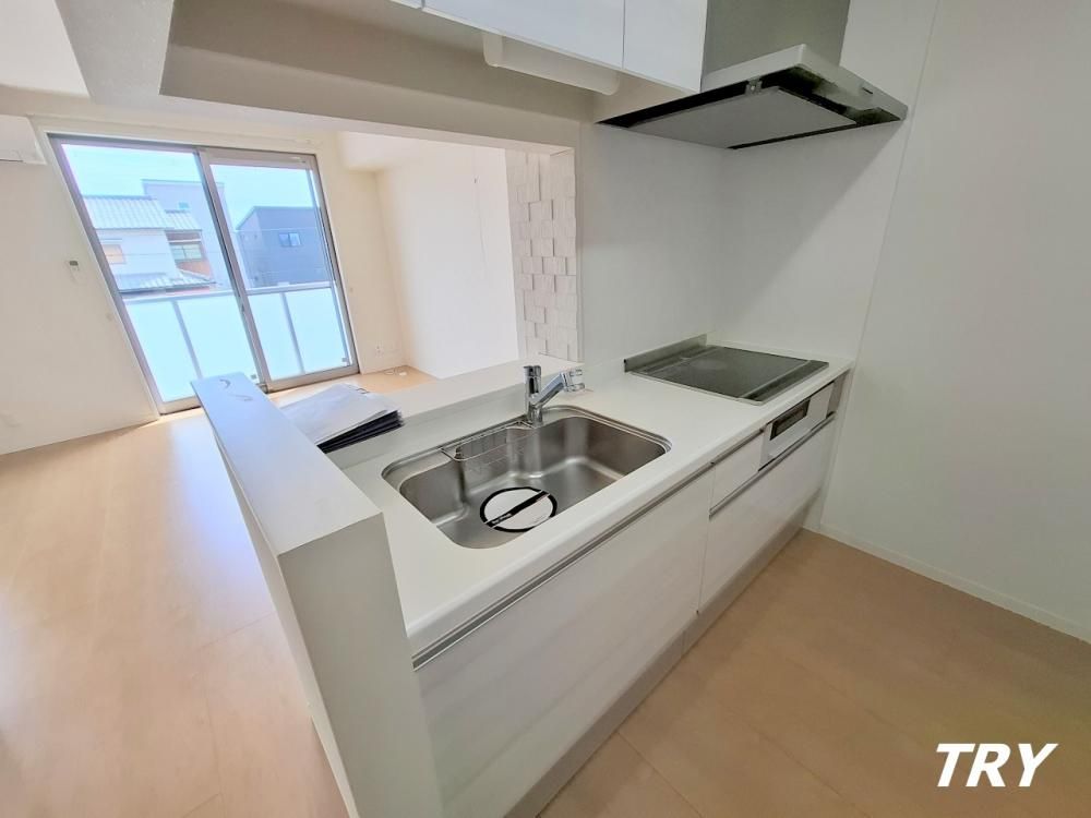 �y�L�b�`���z�@