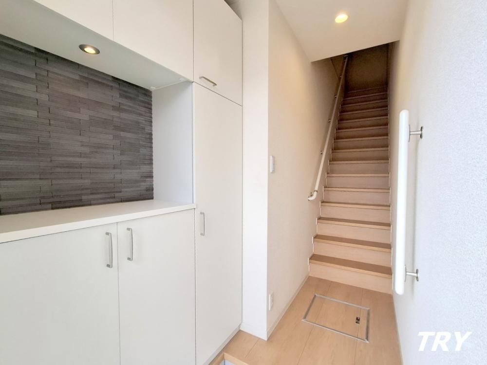 �y���ցz�@