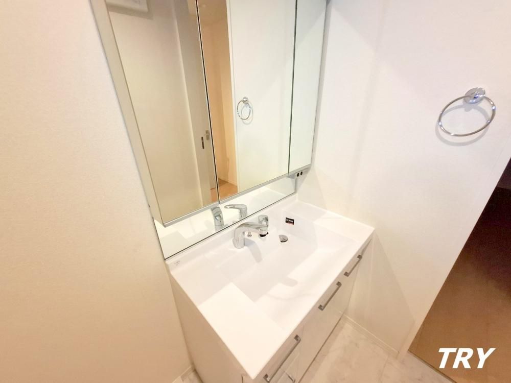 �y���ʏ��z�@