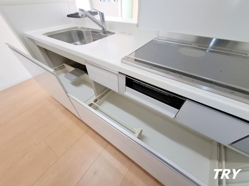 �y�L�b�`���z�@