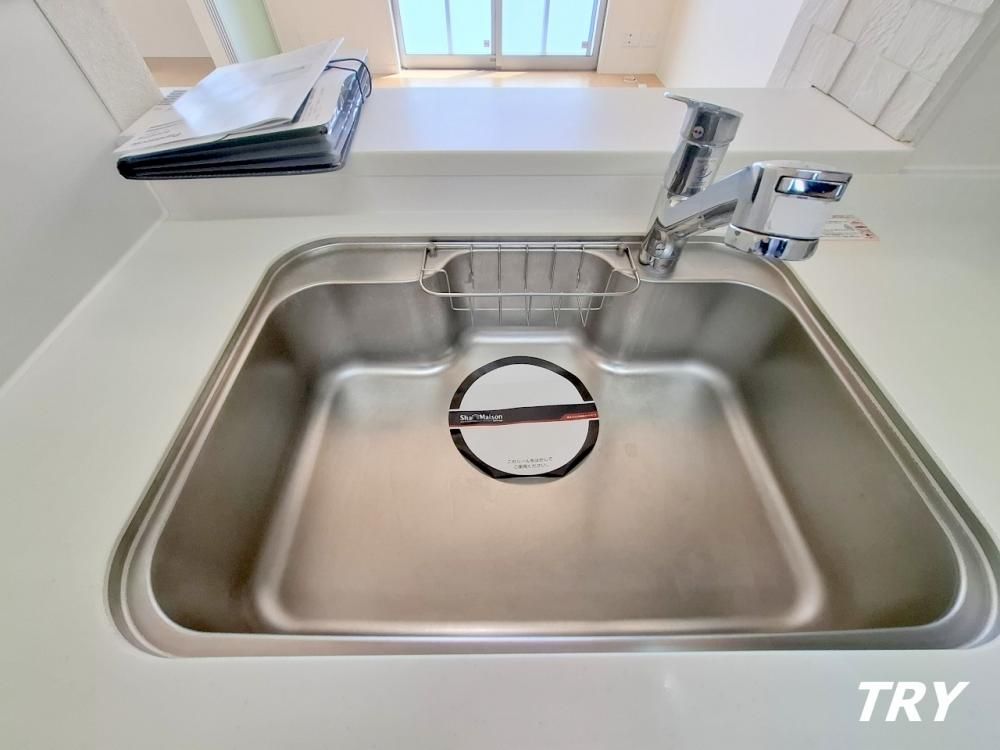 �y�L�b�`���z�@