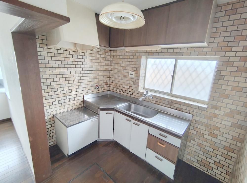 �y�L�b�`���z�@