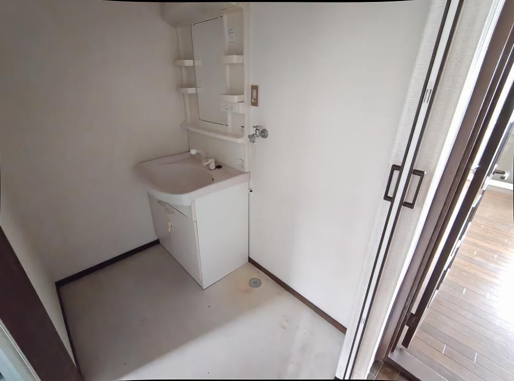 �y���ʏ��z�@