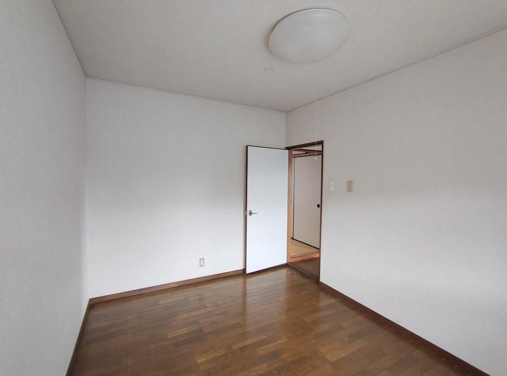 �y���̑������E�X�y�[�X�z�@