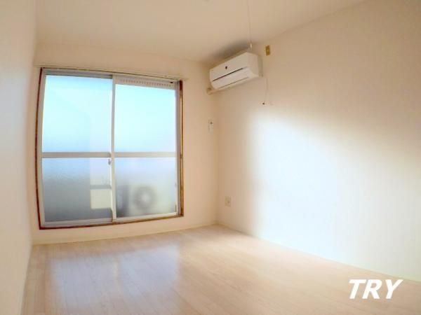 �y�Q���z�@