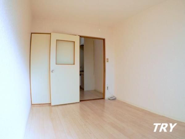 �y�Q���z�@