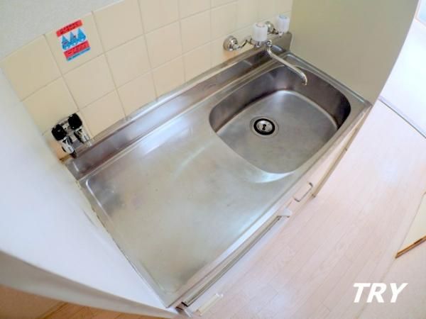 �y�L�b�`���z�@