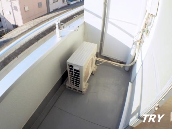 �y�o���R�j�[�z�@