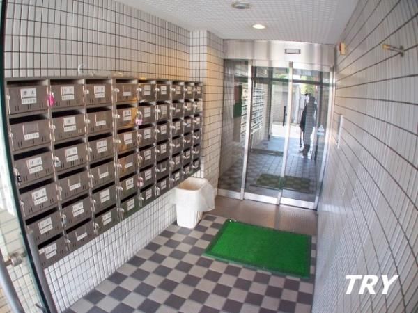 �y�G���g�����X�z�@